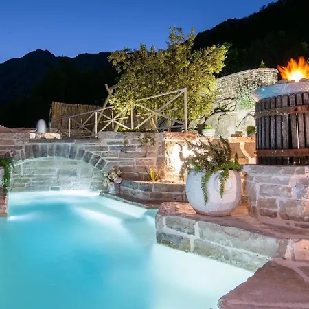 Ferienhaus Fuer 4 Personen Und 1 Kind In Stankovic Bei Orebic, Dalmatien Sueddalmatien بيت للعطل